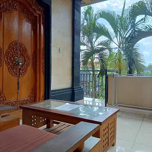 Nyoman House Homestay